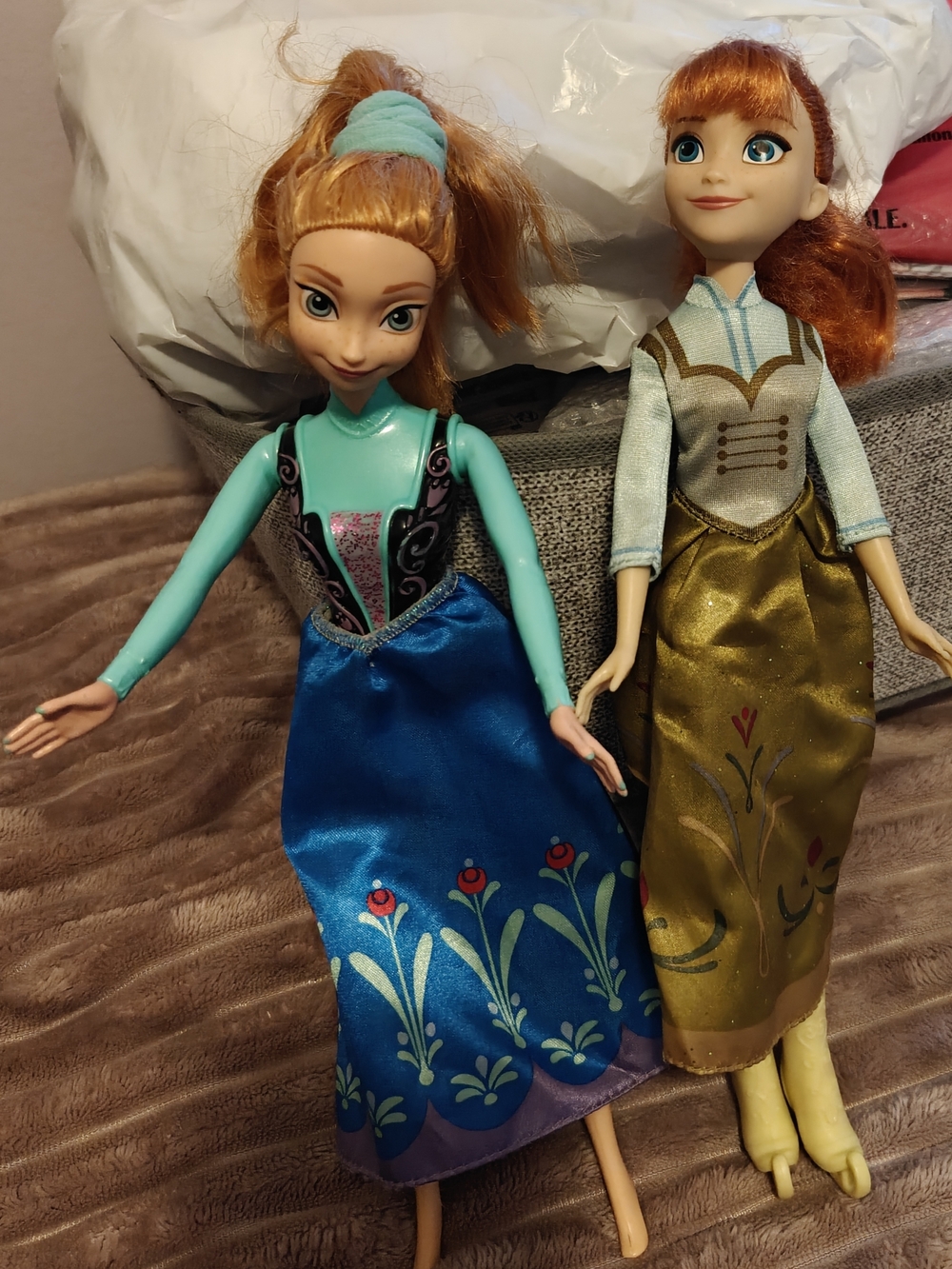 Disney Princess Elsa &Ana 12"  Tall Dolls